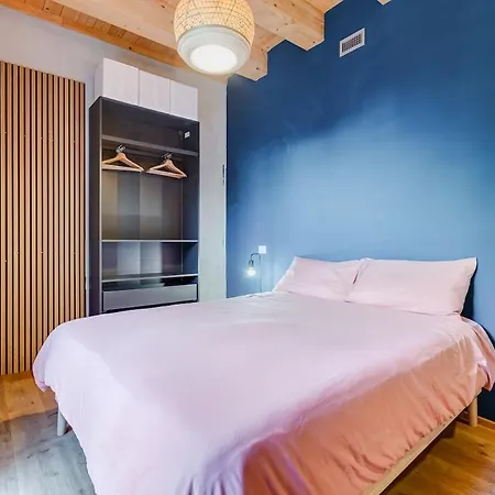 Apartment Private Garden 3 Min Walk To Metro